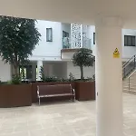 Beautiful And Quiet Modern Apartment In Harlow